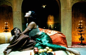 8- AMOR Foto Kama Sutra2