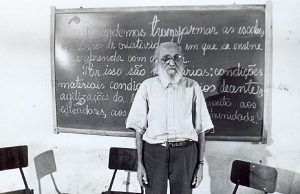 Paulo FREIRE Foto em 1993 em Angicos