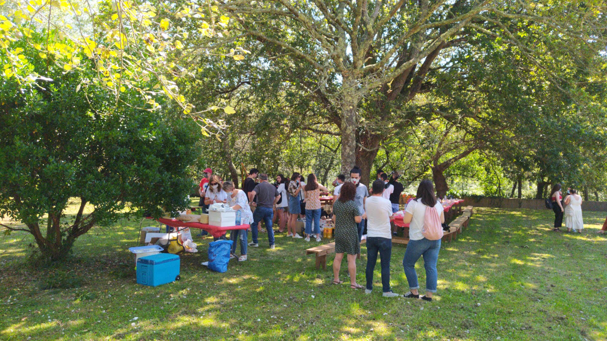 festa de despedida organizada pola comunidade educativa de Baio.