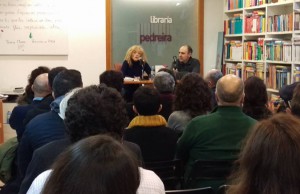 Teresa Moure e Manuel Casal no lançamento de 'A esquerda ante o colapso' | Foto: Martiño Picallo (Luscofusco)