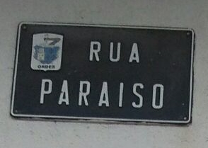 Rua Paraíso no bairro do mesmo nome